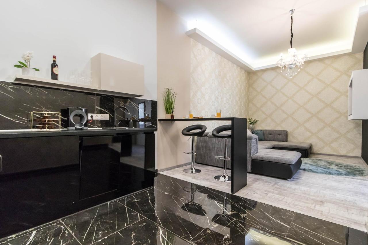 George'S Luxury Apartment At Danube Budapest Exterior foto